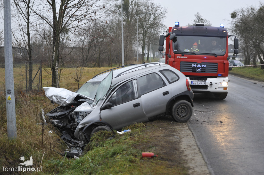 Czołówka na DW 554 w Moszczonnem