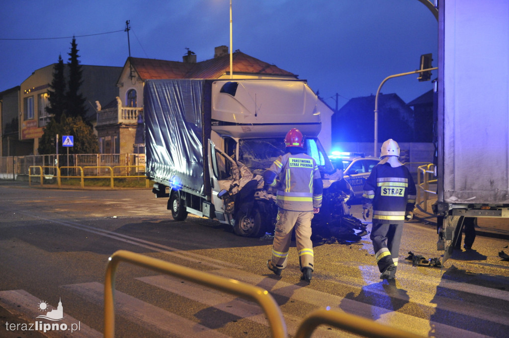 Zderzenie busa i ciężarówki w Lipnie