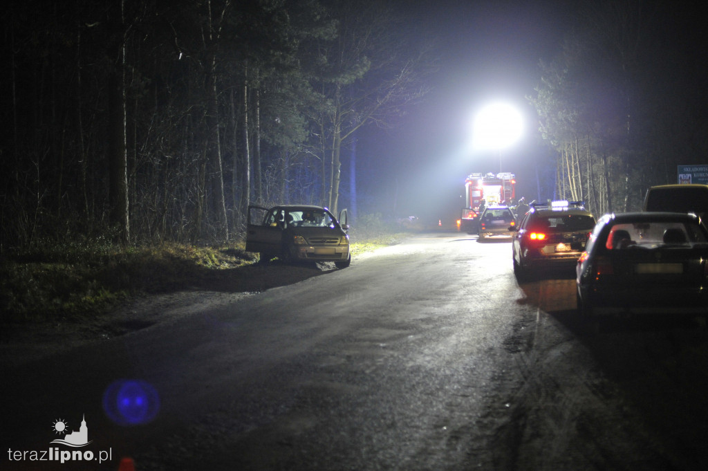 Volkswagen uderzył w opla na Wyszyńskiego