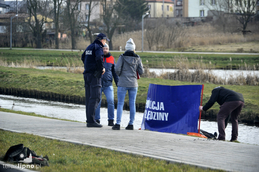 Nad rzeką w Lipnie znaleziono ciało