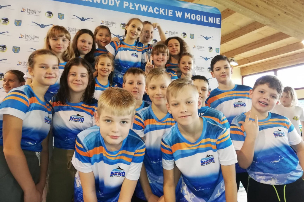 Udane zawody pływaków z Nemo Lipno