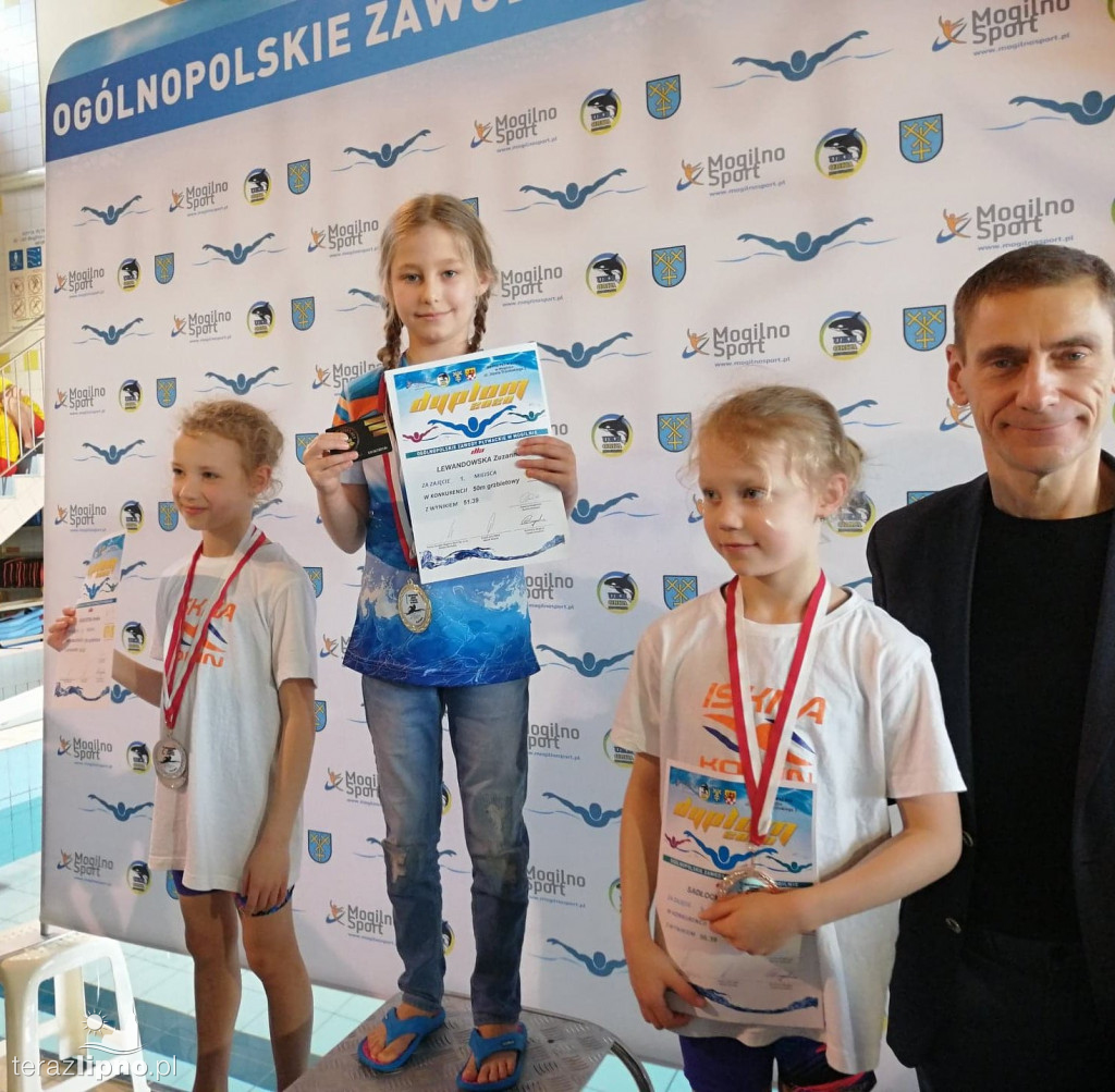 Udane zawody pływaków z Nemo Lipno