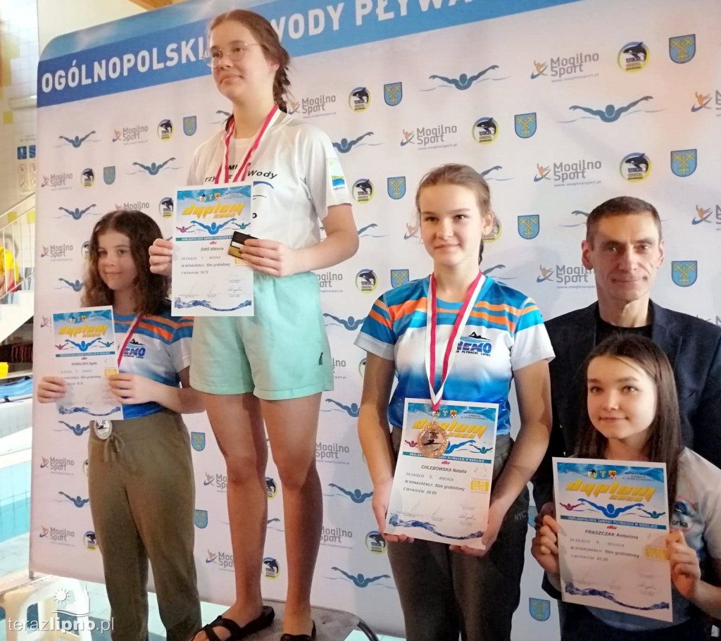 Udane zawody pływaków z Nemo Lipno