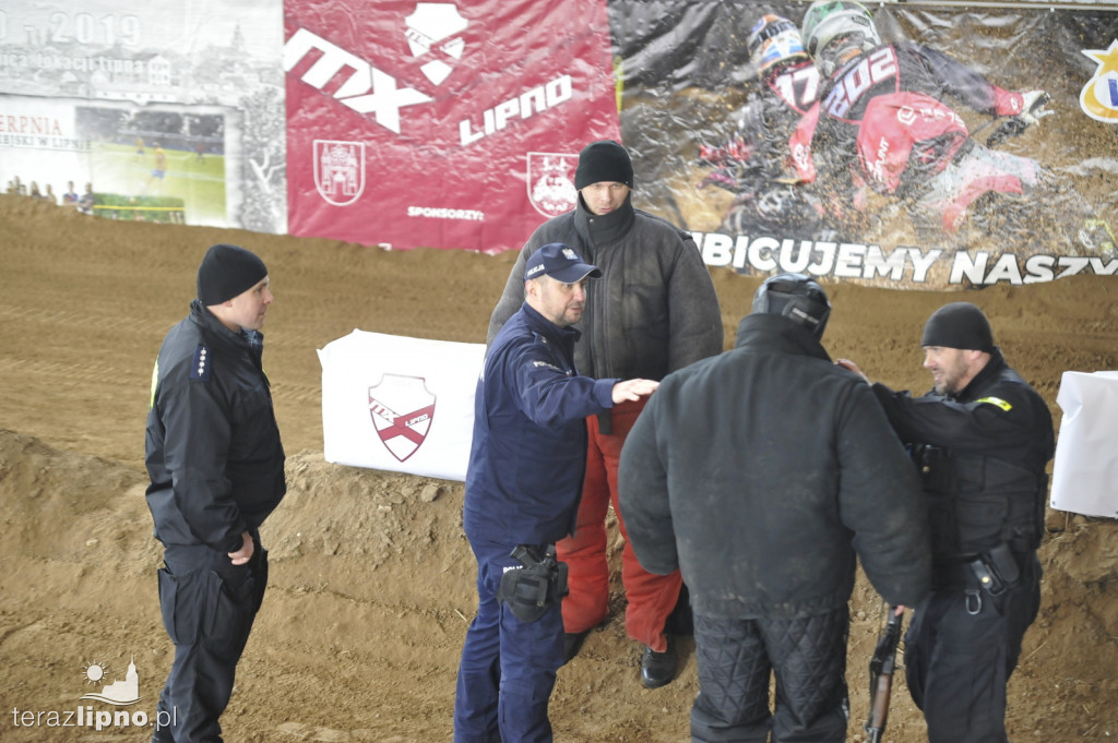 Szkolenie psów policyjnych w PUK Arenie