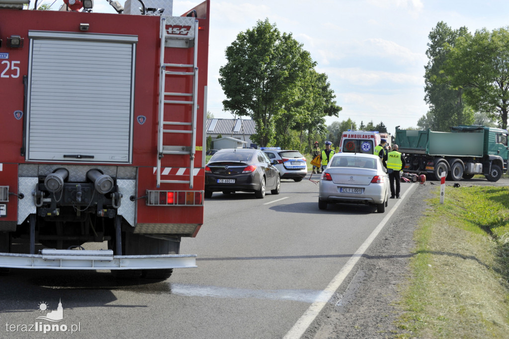 Zderzenie motoroweru i ciężarówki na DK 67