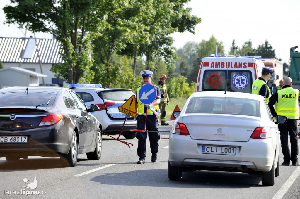 Zderzenie motoroweru i ciężarówki na DK 67