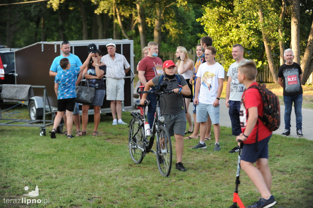Panorama z lotu ptaka. Festiwal balonów w Lipnie