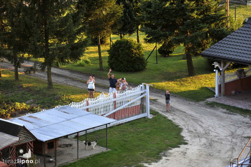 Panorama z lotu ptaka. Festiwal balonów w Lipnie
