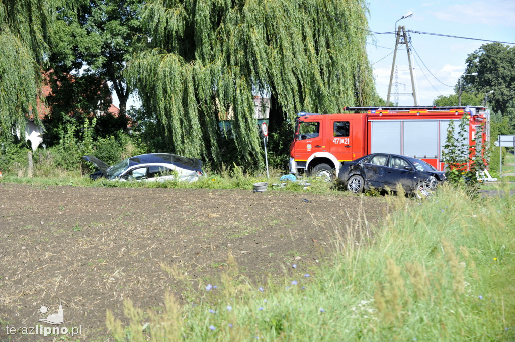 Zderzenie audi i nissana w Jastrzębiu