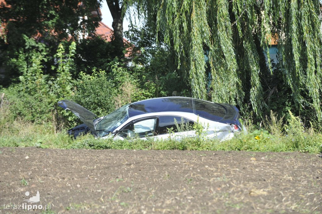 Zderzenie audi i nissana w Jastrzębiu
