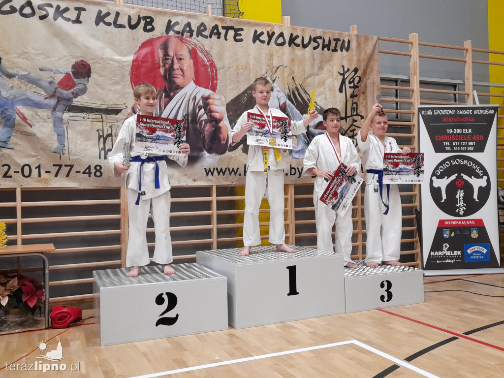Udane zawody naszych karateków