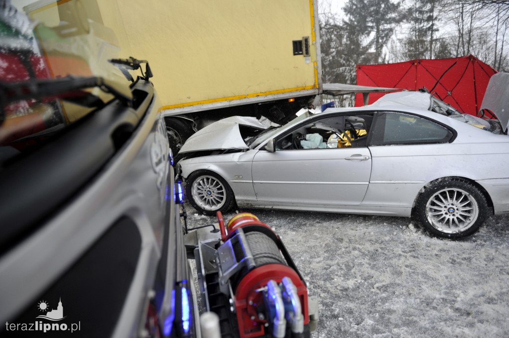 Tragiczny wypadek na dw 557 w Okręgu
