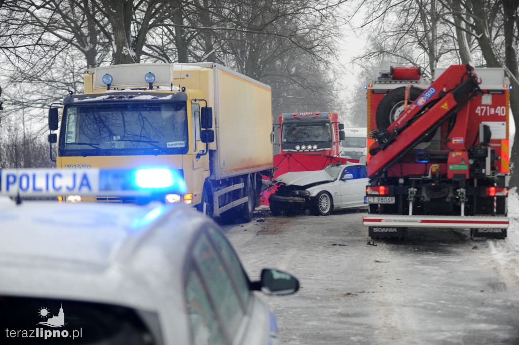 Tragiczny wypadek na dw 557 w Okręgu