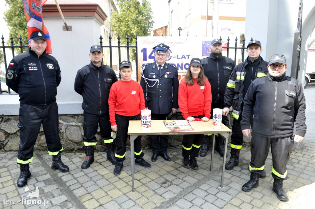 Druhowie OSP w Lipnie zbierają na sztandar