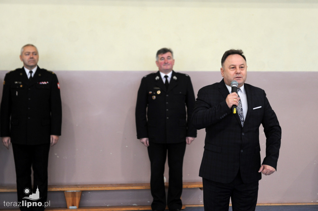 Turniej piłki halowej MDP w Karnkowie