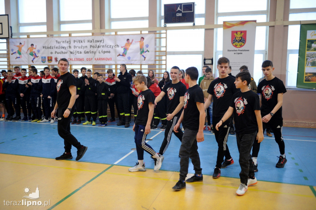 Turniej piłki halowej MDP w Karnkowie