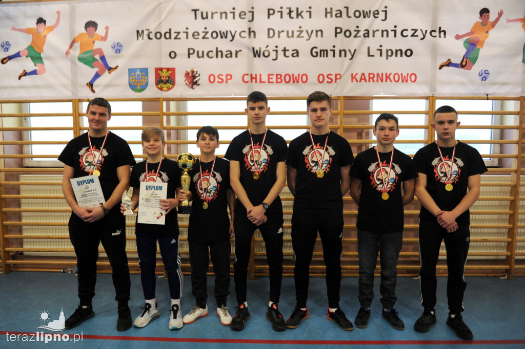 Turniej piłki halowej MDP w Karnkowie