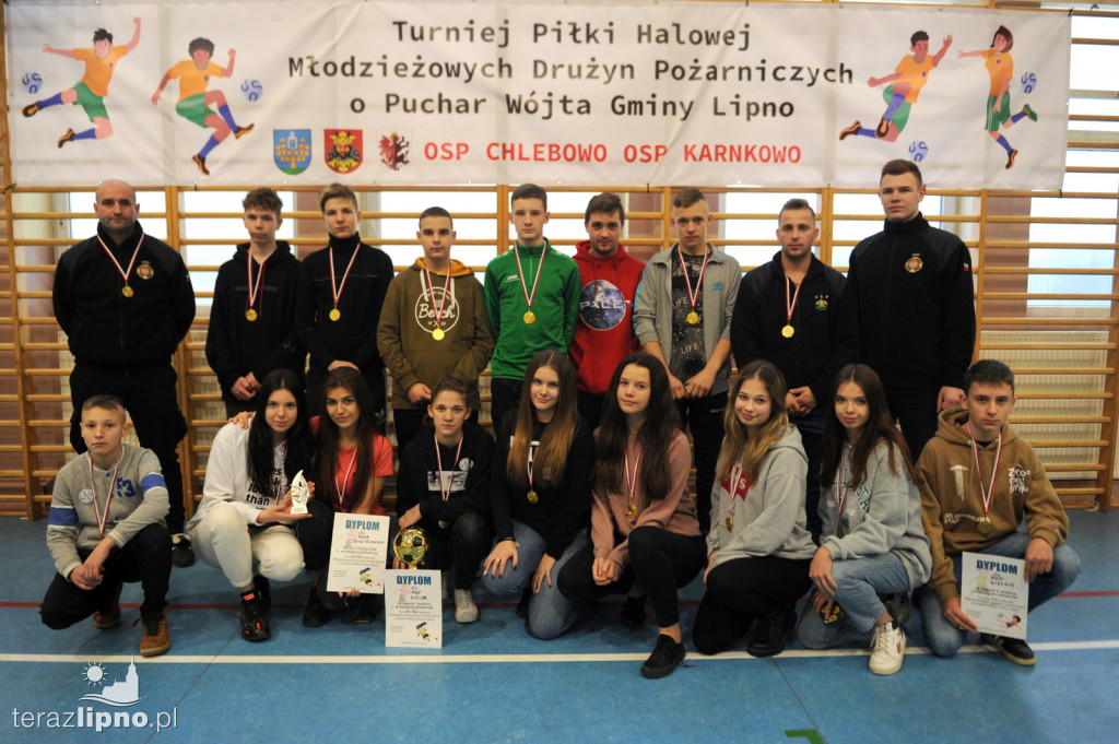 Turniej piłki halowej MDP w Karnkowie