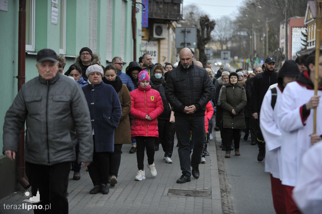 Lipno: Droga krzyżowa przeszła ulicami miasta