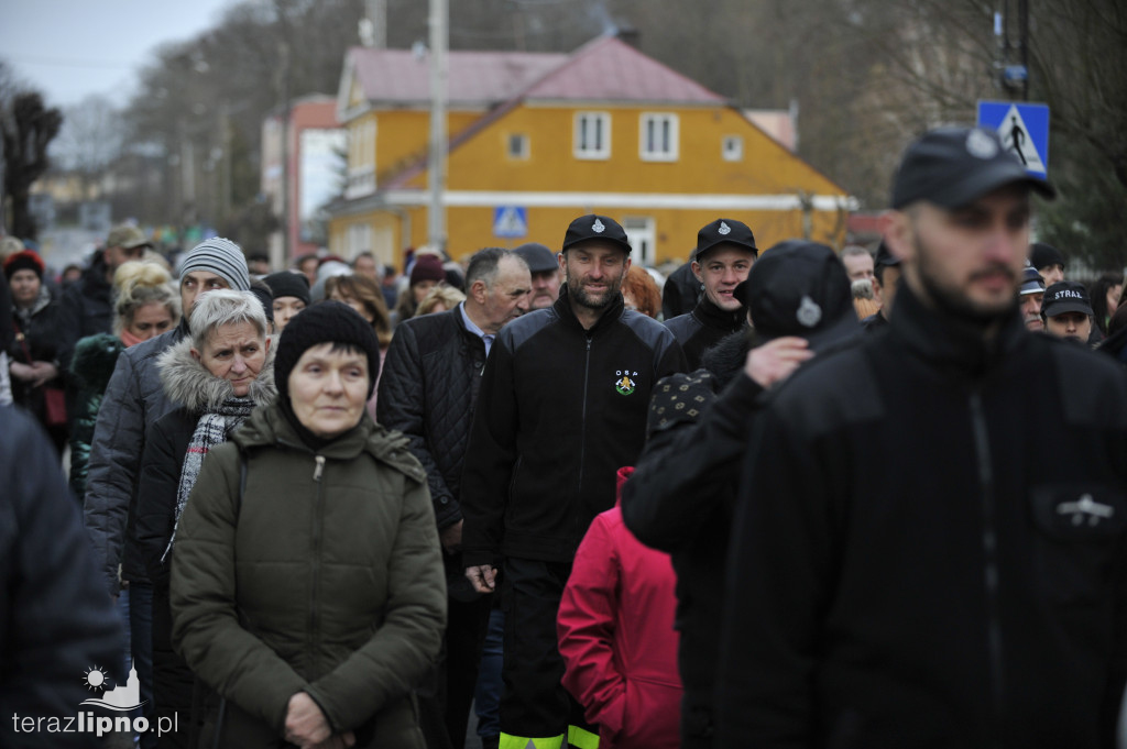 Lipno: Droga krzyżowa przeszła ulicami miasta