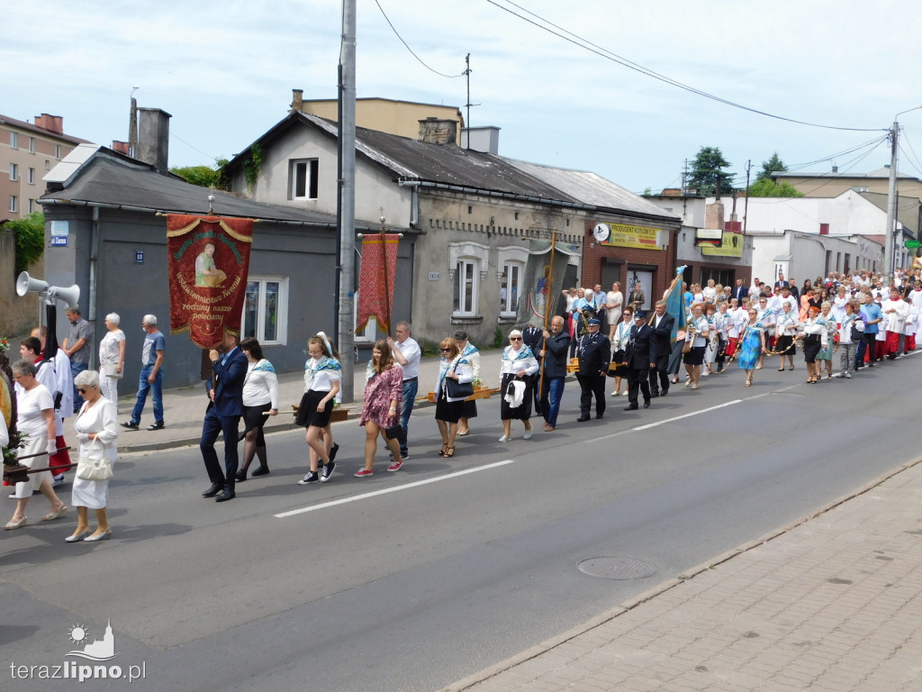 Procesja Bożego Ciała przeszła ulicami Lipna