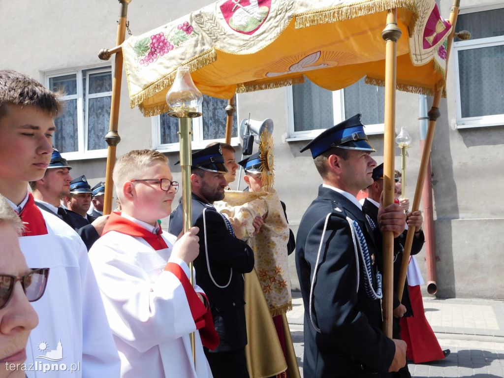 Procesja Bożego Ciała przeszła ulicami Lipna