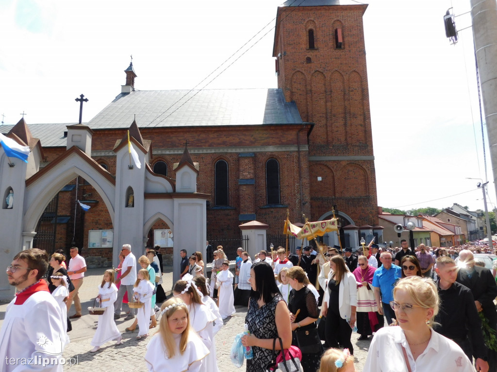Procesja Bożego Ciała przeszła ulicami Lipna