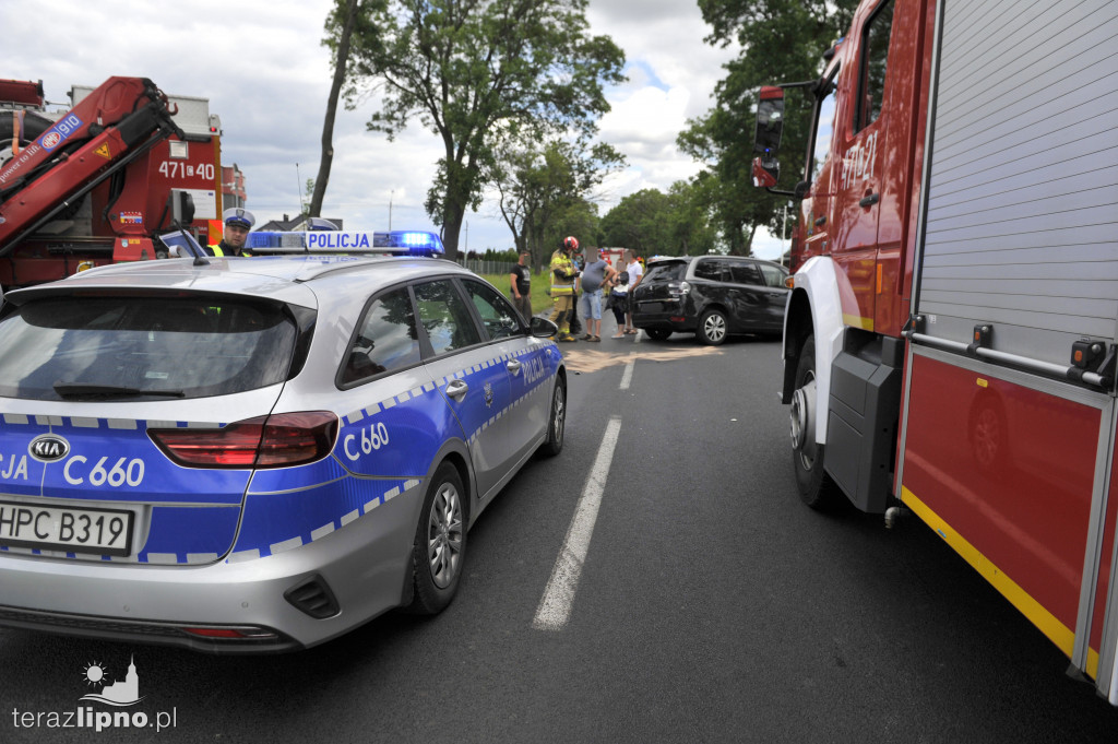 Zderzenie pojazdów na DW 557 w Chlebowie