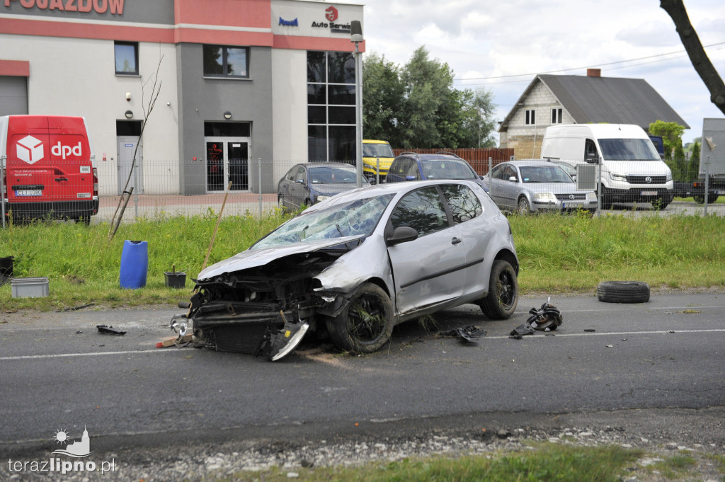 Zderzenie pojazdów na DW 557 w Chlebowie