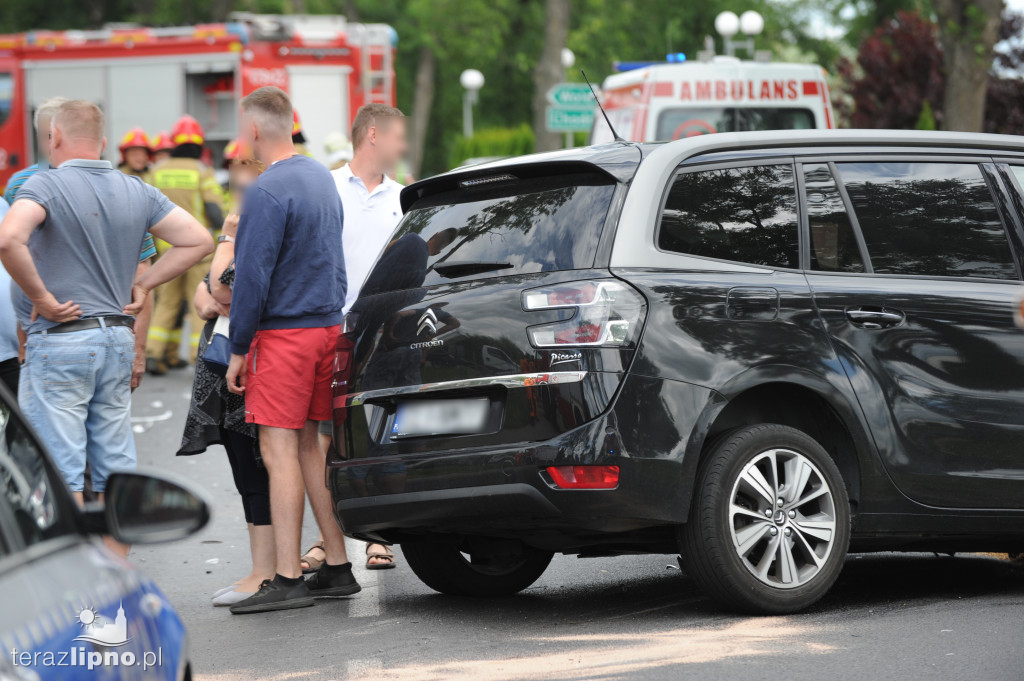 Zderzenie pojazdów na DW 557 w Chlebowie