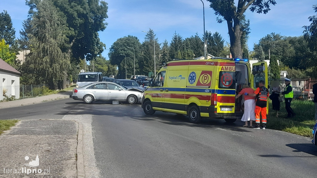 Lipno: Zderzenie dwóch pojazdów