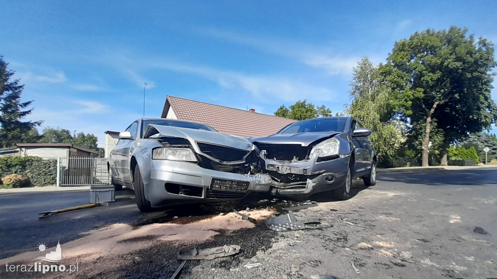 Lipno: Zderzenie dwóch pojazdów