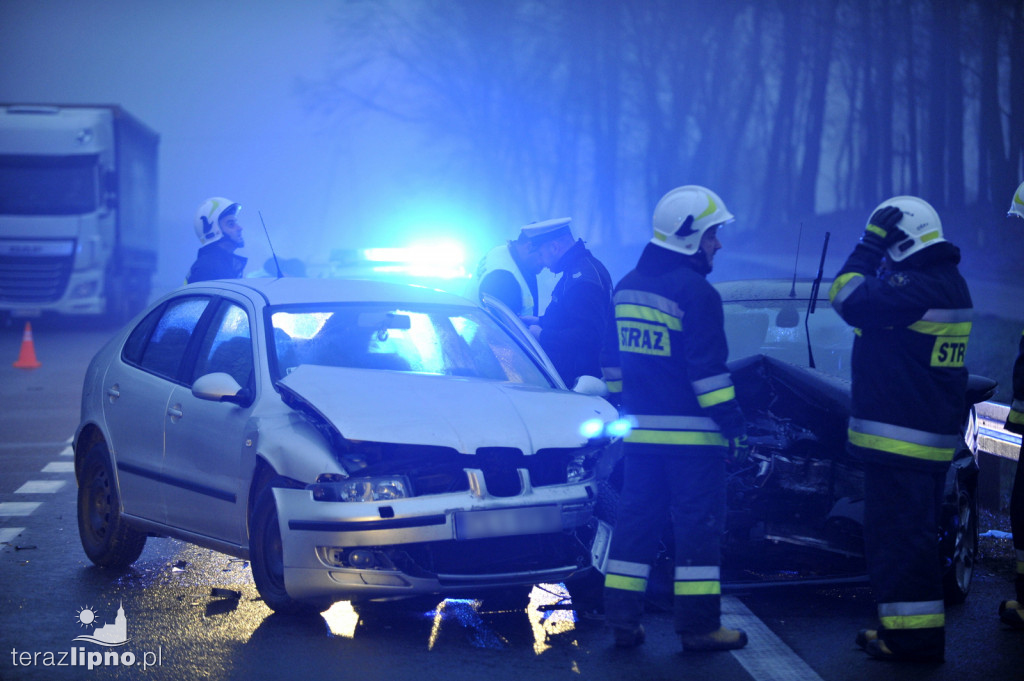 Dwa samochody zderzyły się na DK 10