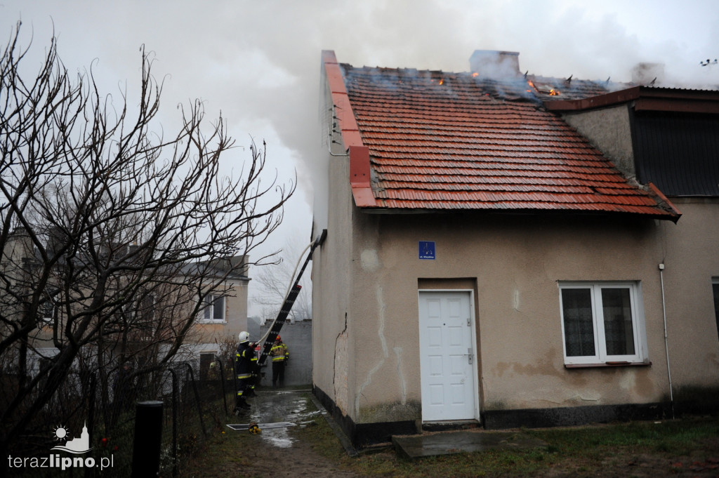 Lipno: Pożar poddasza w budynku mieszkalnym