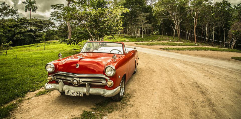 Jak zabezpieczyć karoserię pojazdu na lata?