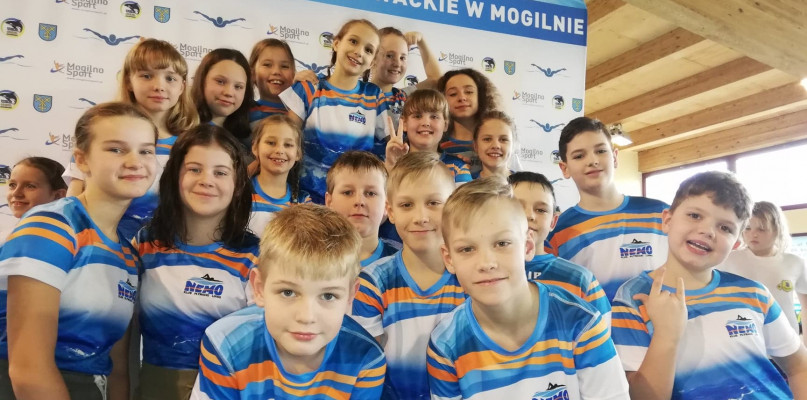 Reprezentacja KP Nemo Lipno podczas zawodów w Mogilnie. /Fot. nadesłane