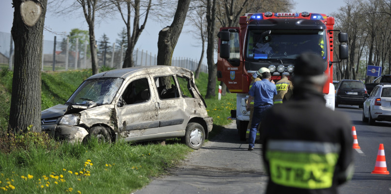 To zdarzenie wyglądało bardzo groźnie. Na szczęście kierującemu citroenem nic się nie stało. /Fot. Marcin Jaworski