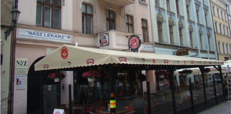  Przykład ogródka sezonowego wykonanego przez firmę Plandeki Toruń    Fot. Nadesłana