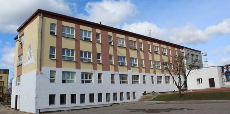 Budynek Szkoły Podstawowej nr 3 nie był modernizowany od wielu lat. /fot. umlipno.pl
