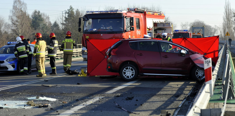 Do tragicznego wypadku doszło na drodze krajowej nr 10 w Lipnie. /fot. Marcin Jaworski