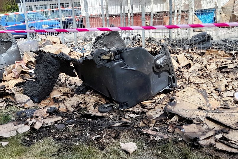 Lipno: Pożar przy budynku handlowym