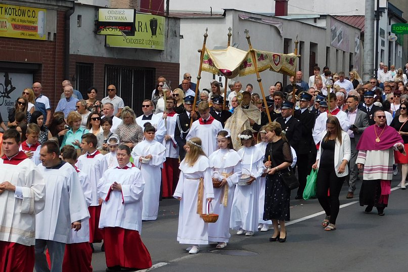 Procesja Bożego Ciała przeszła ulicami Lipna