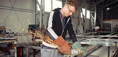 Skrócony tydzień pracy w Polsce? Ministerstwo szykuje kolejne kroki-13585