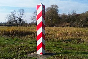 Nie każdy przejedzie bez zatrzymania. Wracają kontrole na granicach Polski-13959