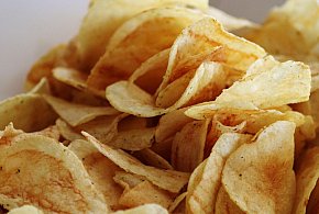 Chipsy Lay’s znikają z półek. W tej partii wykryto niebezpieczne substancje-13966