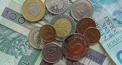 Nowe regulacje dla dorabiających. Od grudnia zmieniają się limity-14748