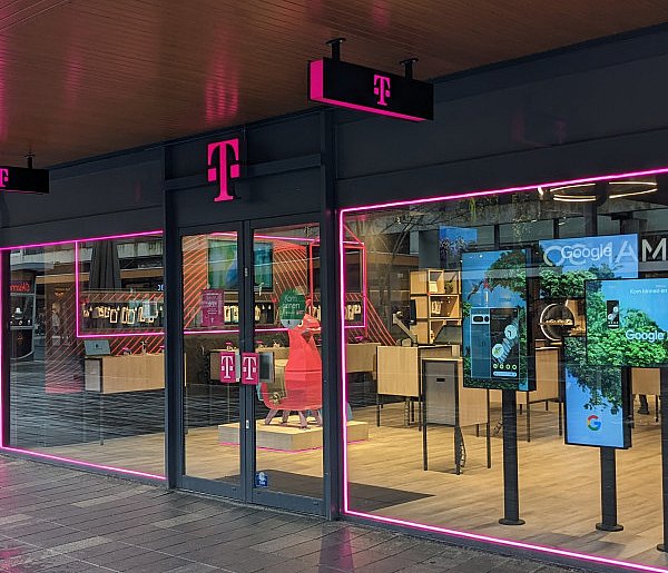 Operator zwróci pieniądze klientom. UOKiK wydał decyzję